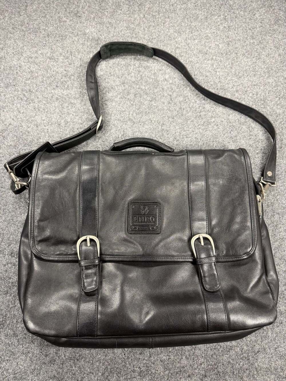 Enro Jaguar Handcrafted Leather Laptop Briefcase Messenger Bag